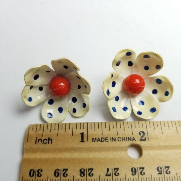 Vintage Blue Polka Dot Flower Clip On Earrings, Retro Plastic Design, 60s - Picture 3 of 6